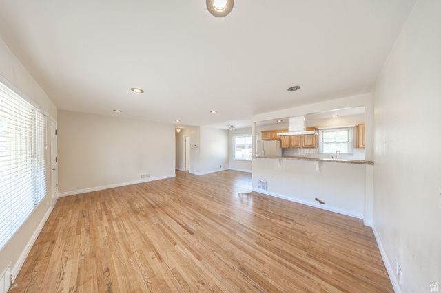 193 S LOCUST ST, Clearfield, UT 84015