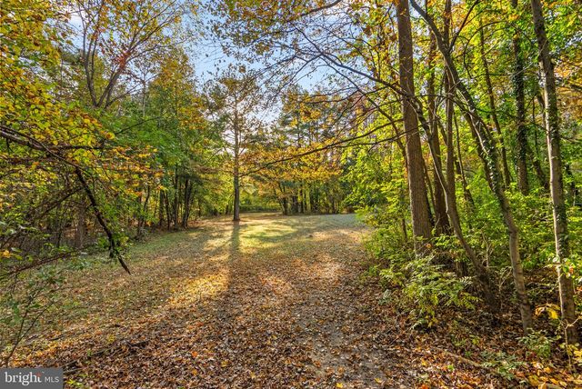 7711 HILLMEADE RD, Bowie, MD 20720