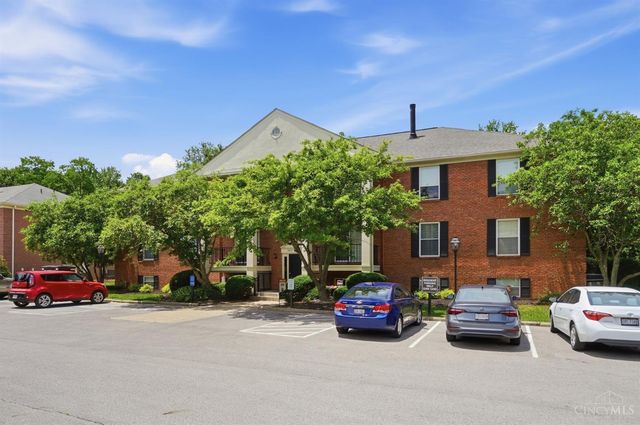 5889 Hanley Close, Miami Twp, OH 45150