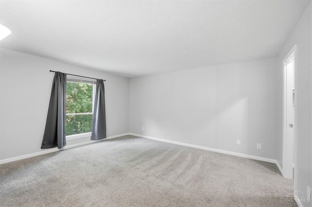5889 Hanley Close, Miami Twp, OH 45150