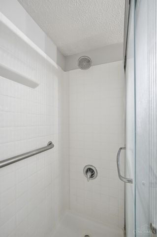 5889 Hanley Close, Miami Twp, OH 45150