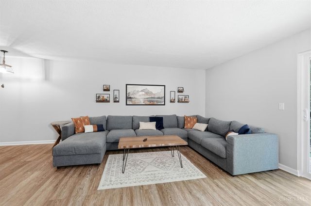5889 Hanley Close, Miami Twp, OH 45150