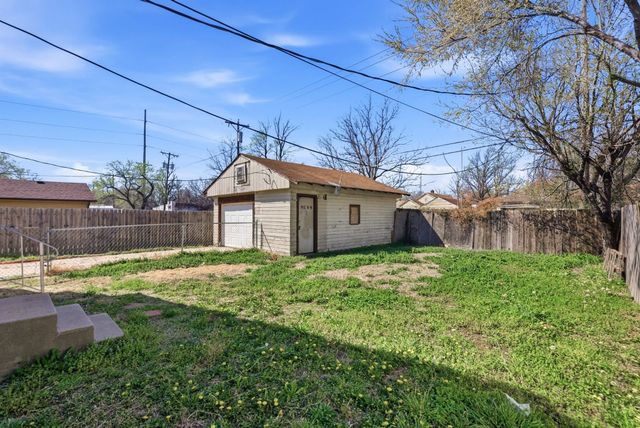 1841 S Main St, Wichita, KS 67213