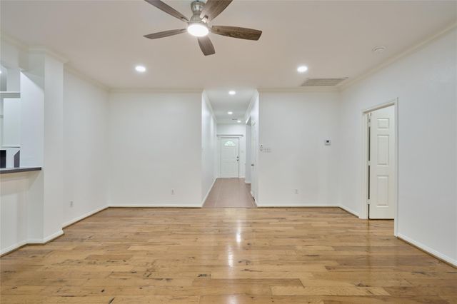 811 Mark Anthony Street, New Caney, TX 77357