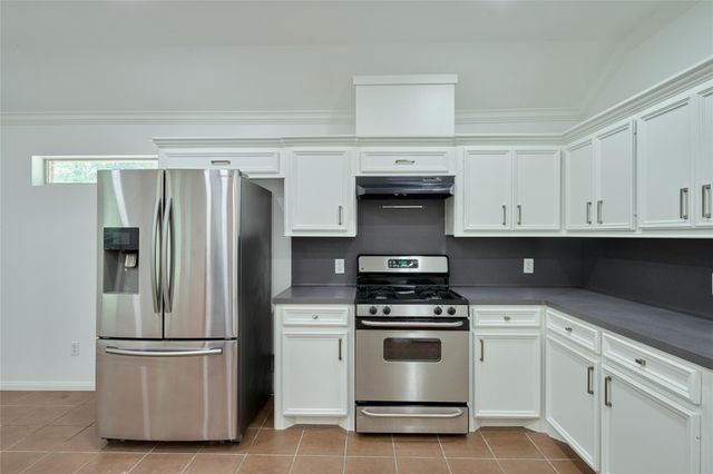 811 Mark Anthony Street, New Caney, TX 77357
