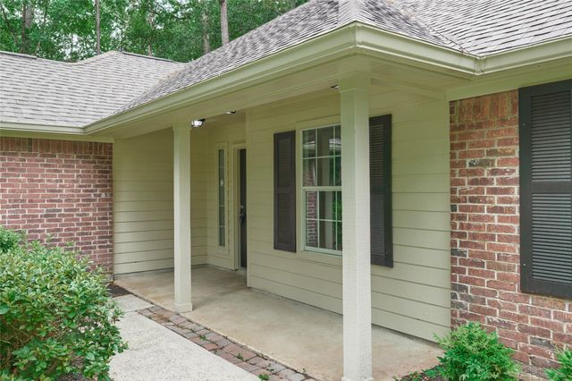 811 Mark Anthony Street, New Caney, TX 77357