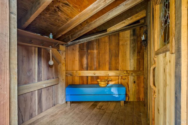 19204 Benson Ln, Fort Bragg, CA 95437