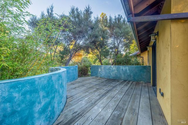 19204 Benson Ln, Fort Bragg, CA 95437