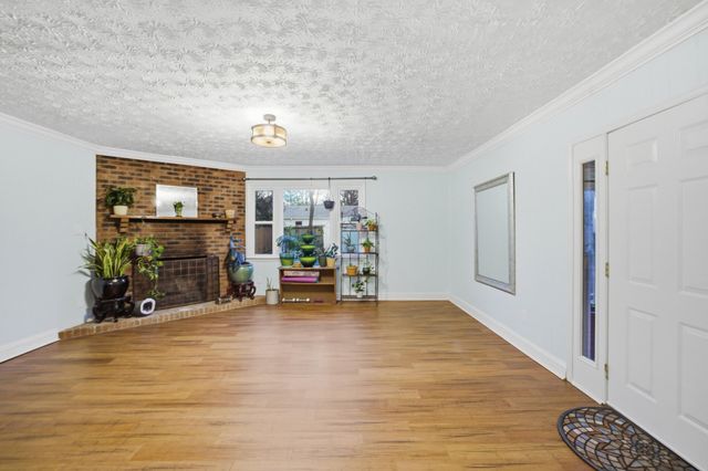 1104 Oak Hill Drive, Lexington, KY 40505