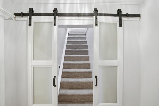 1104 Oak Hill Drive, Lexington, KY 40505