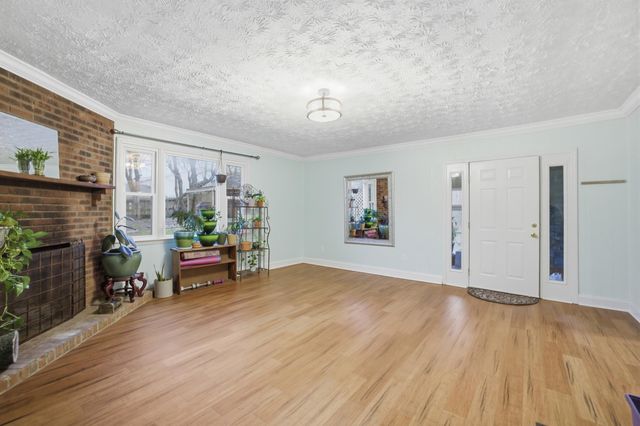 1104 Oak Hill Drive, Lexington, KY 40505