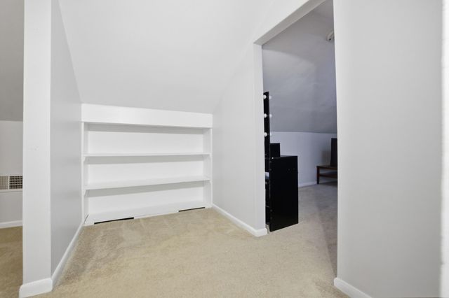 1104 Oak Hill Drive, Lexington, KY 40505