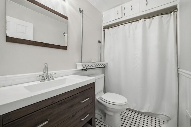 1104 Oak Hill Drive, Lexington, KY 40505