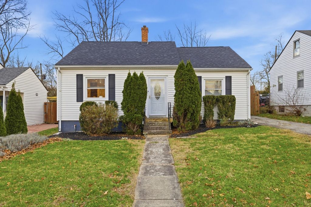 1104 Oak Hill Drive, Lexington, KY 40505