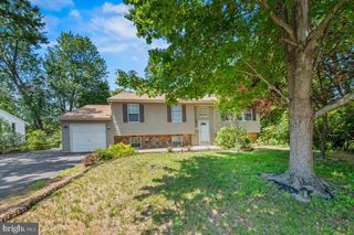 302 CHEYENNE TRL, Browns Mills, NJ 08015