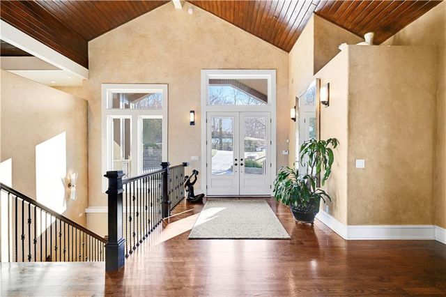 100 Hever Knoll Avenue, Loch Lloyd, MO 64012