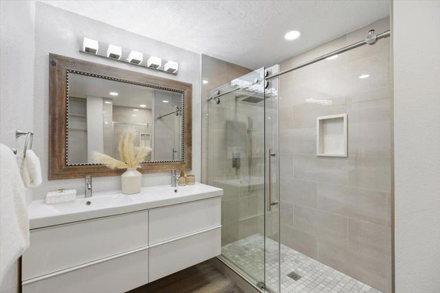 218 Altura Vista, Los Gatos, CA 95032