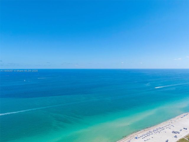 6000 Collins Ave 134, Miami Beach, FL 33140