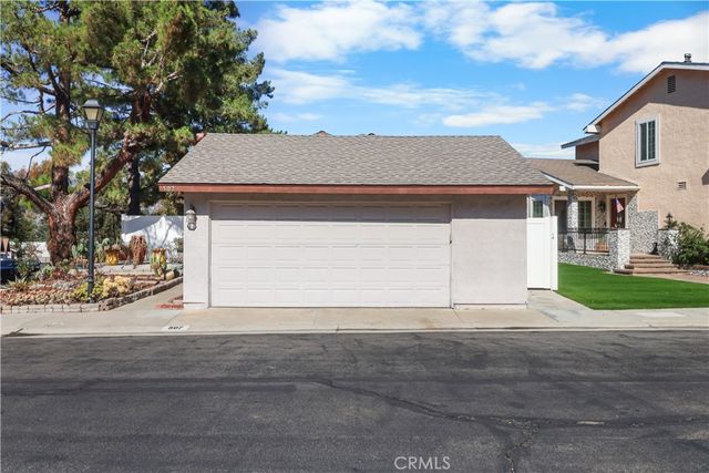 507 Juniper Street, La Verne, CA 91750