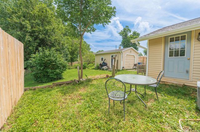 1330 Hillcrest Road, Bedford, IN 47421