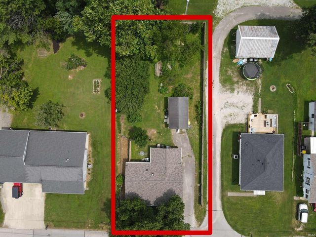 1330 Hillcrest Road, Bedford, IN 47421