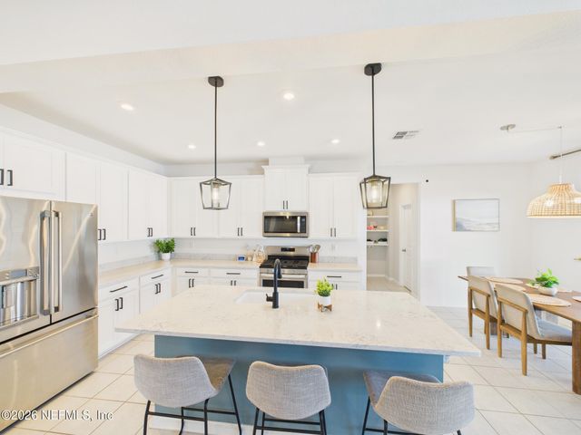 583 BUTTONWOOD Loop, Yulee, FL 32097