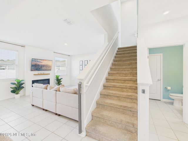 583 BUTTONWOOD Loop, Yulee, FL 32097