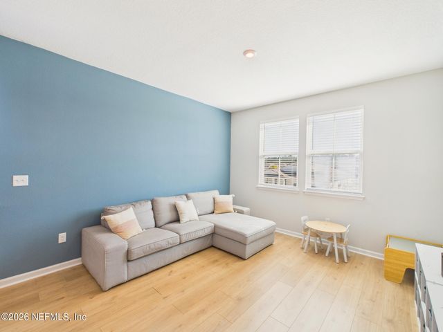 583 BUTTONWOOD Loop, Yulee, FL 32097