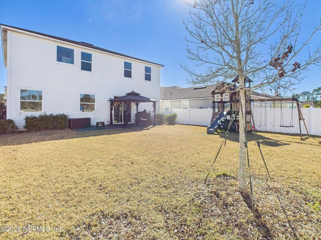 583 BUTTONWOOD Loop, Yulee, FL 32097