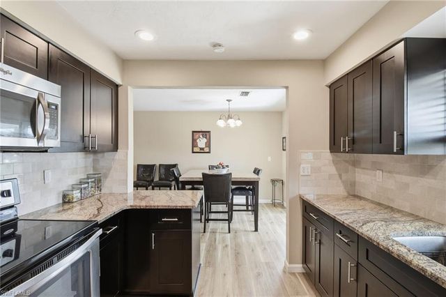 126 SE 40th TER, Cape Coral, FL 33904