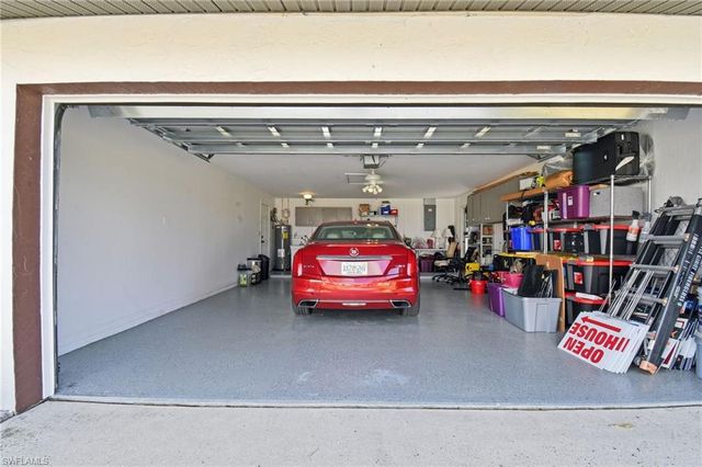 126 SE 40th TER, Cape Coral, FL 33904