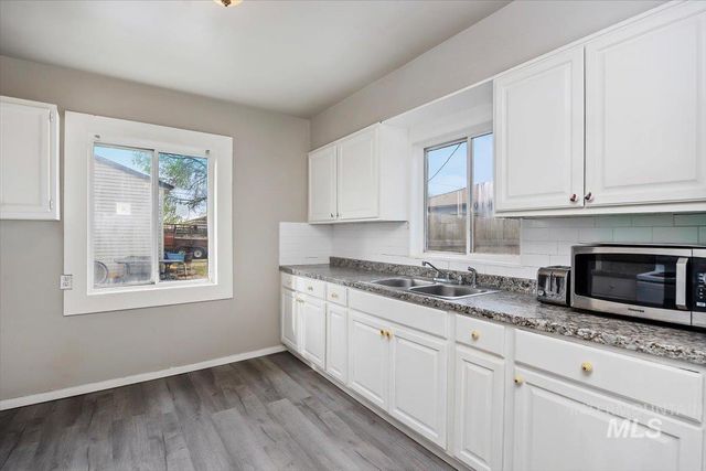 429 Wakefield St., Twin Falls, ID 83301