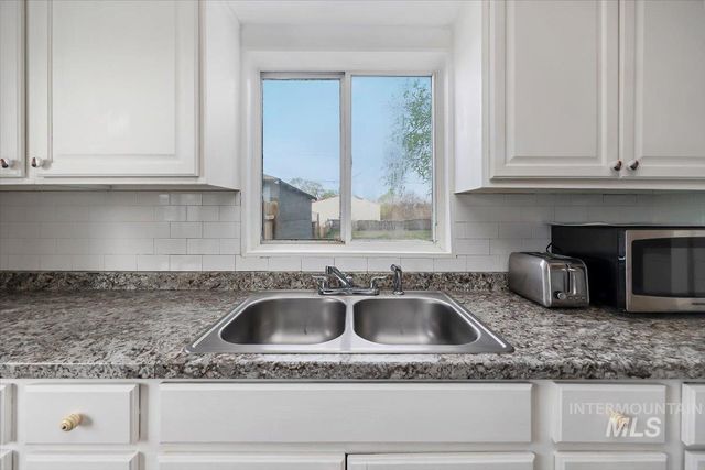 429 Wakefield St., Twin Falls, ID 83301