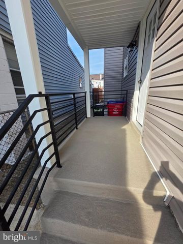 410 LOGAN ST, Bristol, PA 19007