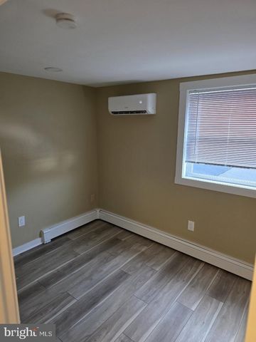 410 LOGAN ST, Bristol, PA 19007