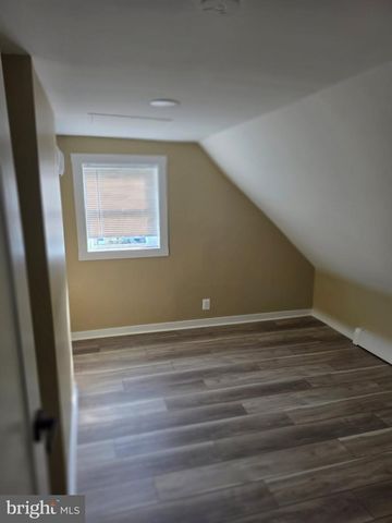 410 LOGAN ST, Bristol, PA 19007