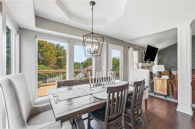 1910 Chestnut Drive, Pleasant Hill, MO 64080