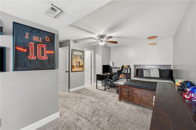 1910 Chestnut Drive, Pleasant Hill, MO 64080