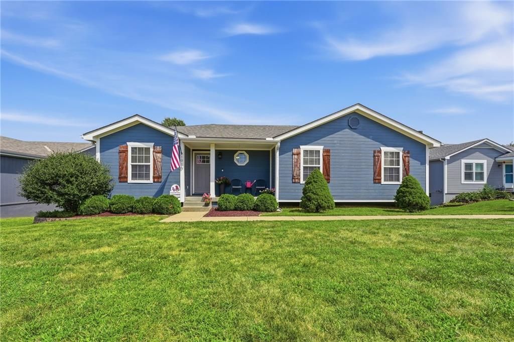 1910 Chestnut Drive, Pleasant Hill, MO 64080