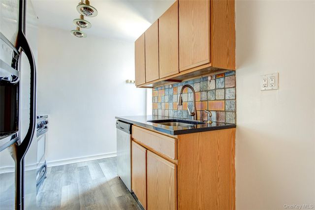 87-10 34th Avenue 6M, Jackson Heights, NY 11372