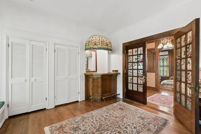 1616 Forest Place, Evanston, IL 60201
