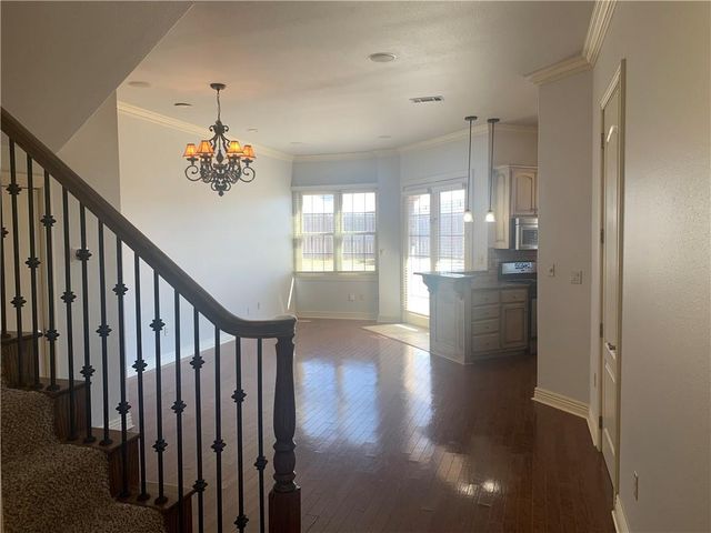2645 S Everest Avenue, Rogers, AR 72758