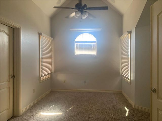 2645 S Everest Avenue, Rogers, AR 72758