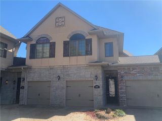 2645 S Everest Avenue, Rogers, AR 72758