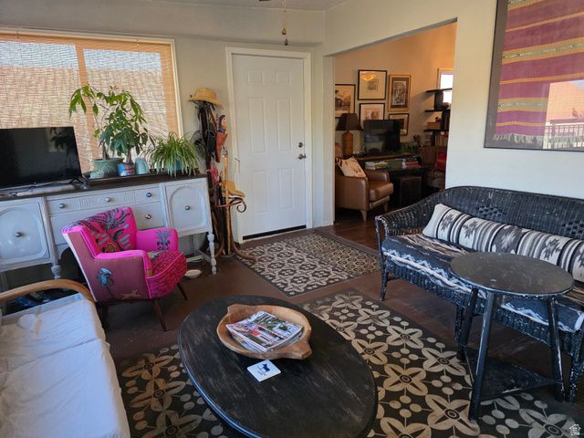 1670 W WARM RIVER DR, St. George, UT 84790