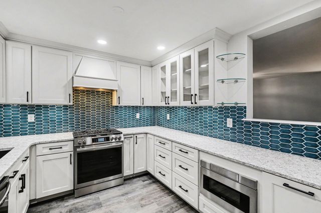 412 General Drive, Fort Wright, KY 41011