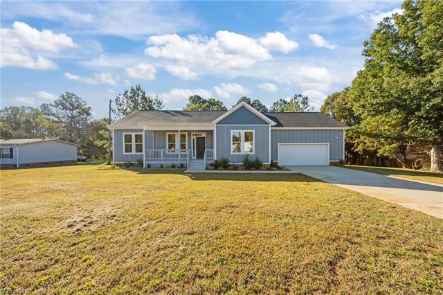 1915 Lambert Road, Graham, NC 27253