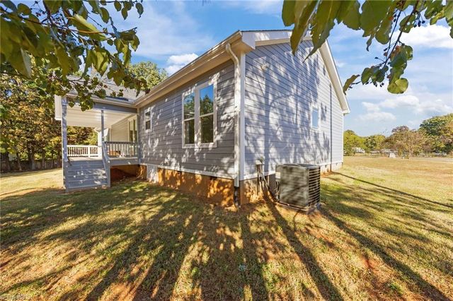 1915 Lambert Road, Graham, NC 27253