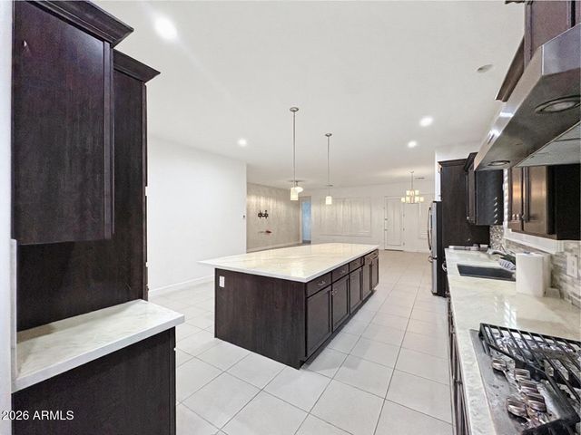 25724 N 19th Glen, Phoenix, AZ 85085