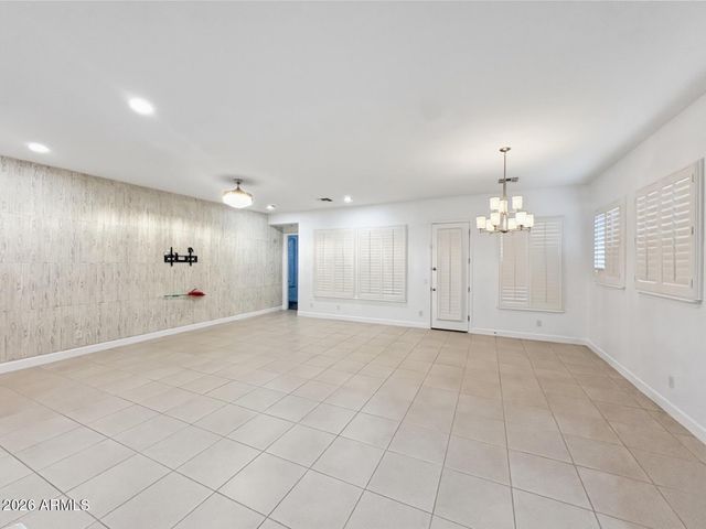 25724 N 19th Glen, Phoenix, AZ 85085